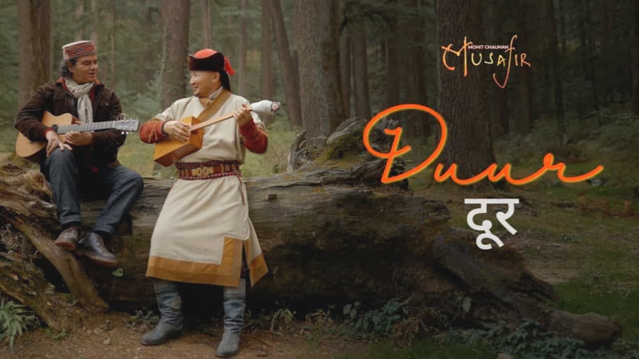 Duur Lyrics in Hindi - Mohit Chauhan, Baatarjav Erdenetsogt